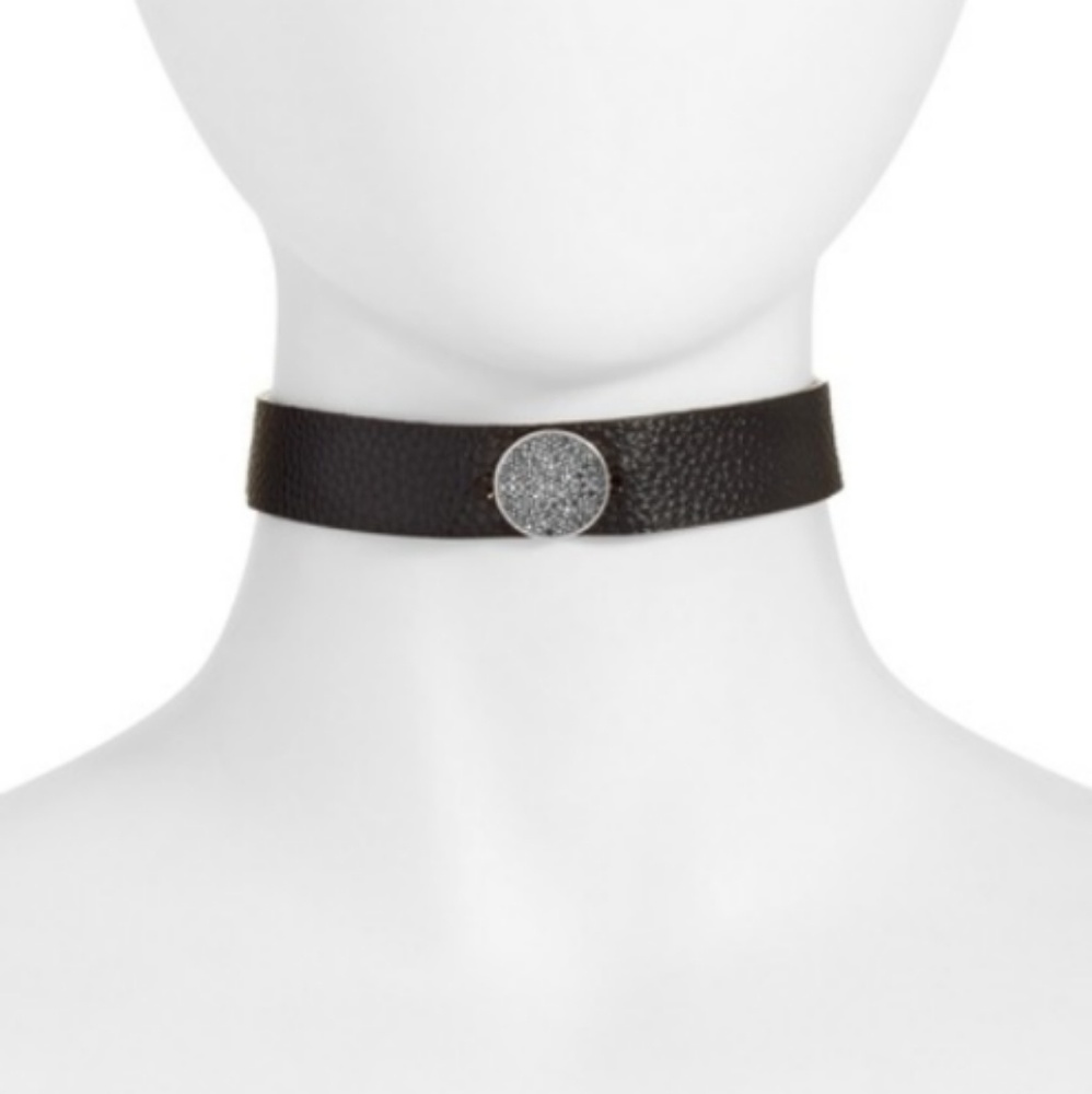 Disc Leather Choker